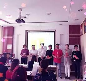 成功不是一朝一夕获得的，正如荀子所说：不积跬步，无以致千里，不积小流，无以成江海。而在坚持奋斗、坚信成功的路上，除了个人的努力，同样离不开团队的支持。
本期“精彩安博电竞人”的主人公是安博电竞集团旗下安博电竞手机前黄联通店长——王维。
